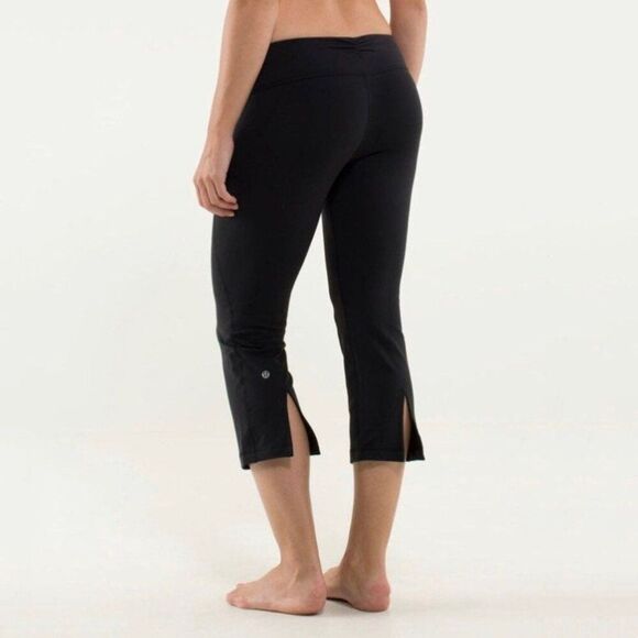 Lululemon Gather & Crow‎ Crop (Sz 4, 21" Inseam) Black - Picture 1 of 10